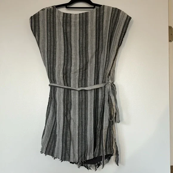 Lulus Wrap Dress Size S - Picture 8 of 8